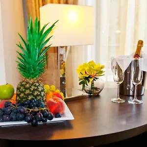 hotel-vier-jahreszeiten-berlin-city.find-berlin-hotels.com/